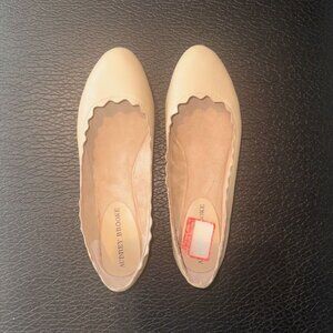 Audrey Brooke scallop cut Winny leather ballet flat in Nude size 9.5M EUC in box